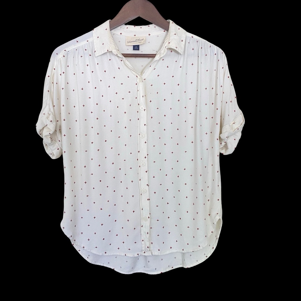Universal Thread Women Button Down XS White Red Cross Print Short Sleeve Shirt
